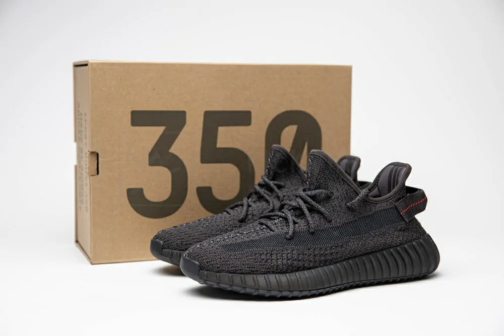 Ad*s yeezy boost 350 v2 black static reflective godkiller