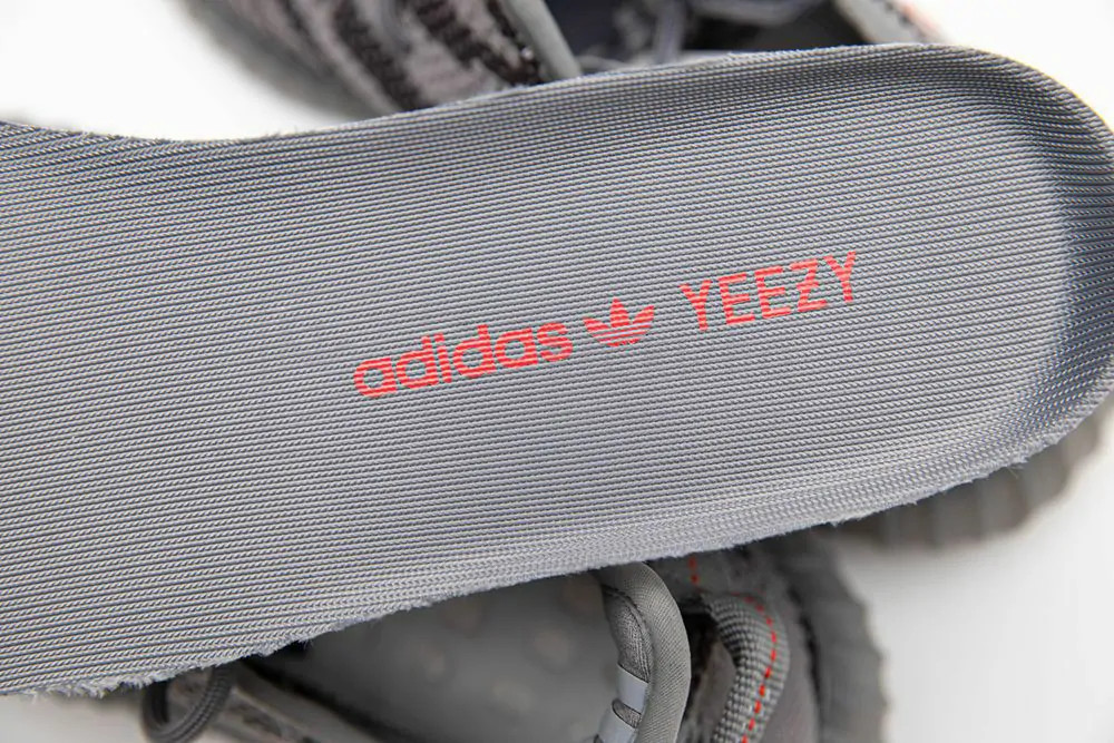 Ad*s yeezy 350 boost v2 potential beluga 2.0 "godkiller" ah2203