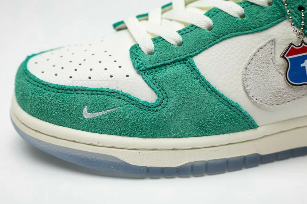 nike dunk low kasina neptune green cz6501-101