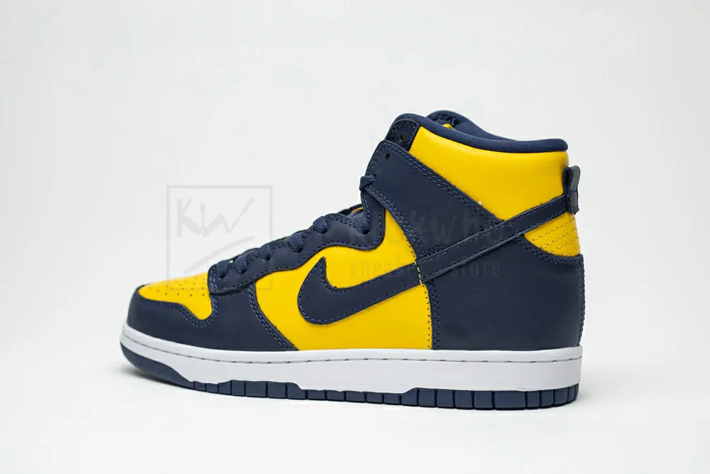 nike dunk high michigan cz8149-700