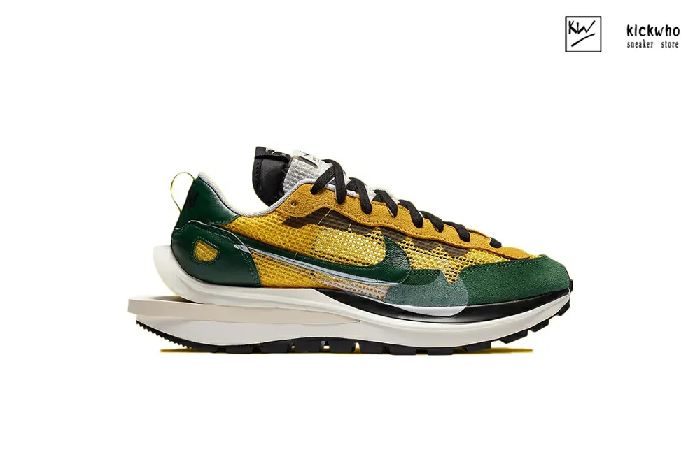 nike vaporwaffle sacai tour yellow stadium green godkiller cv1363-700