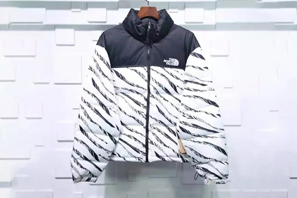 tnf zebra down coat white(asia size)