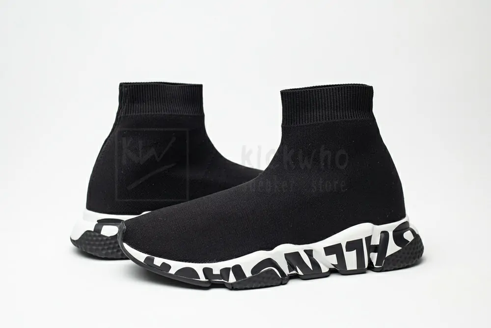 balenciaga speed graffiti trainers black white 605972w05ge1015