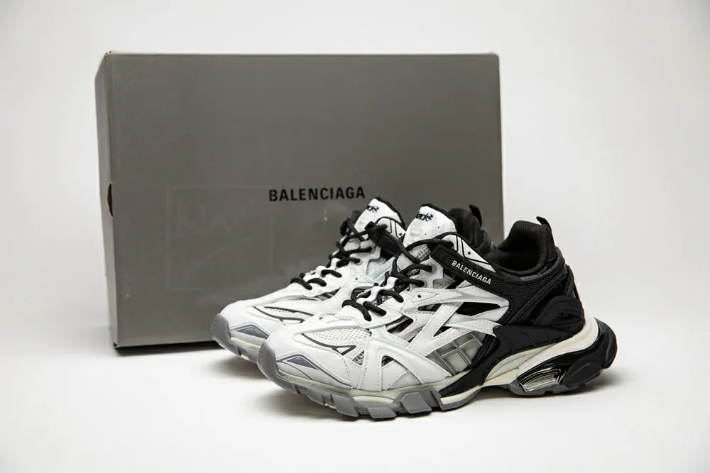 balenciaga track.2 black white 568614w2gn31090