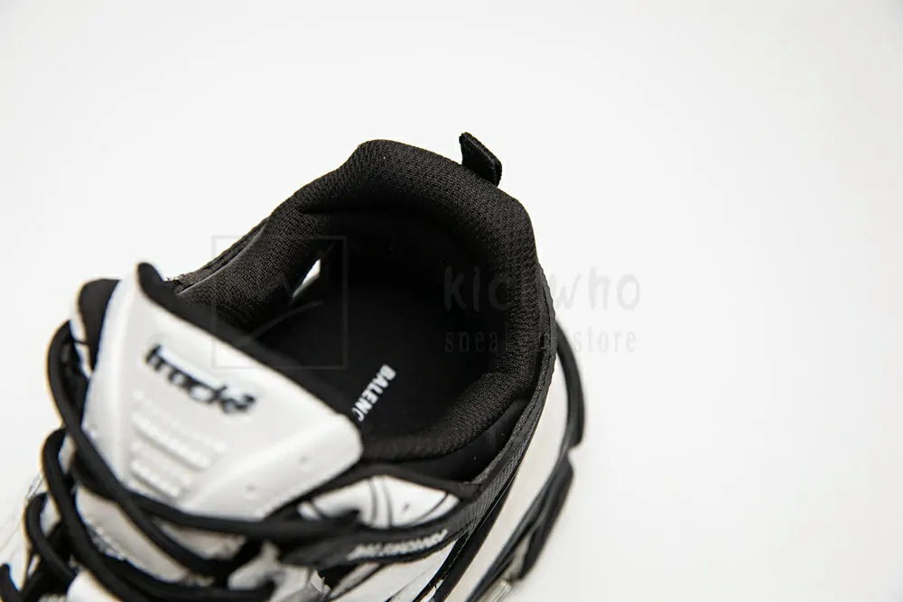 balenciaga track.2 black white 568614w2gn31090