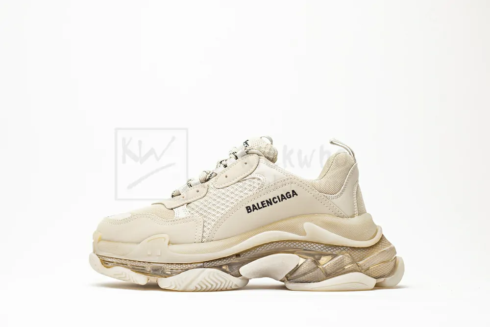 balenciaga triple s trainer 