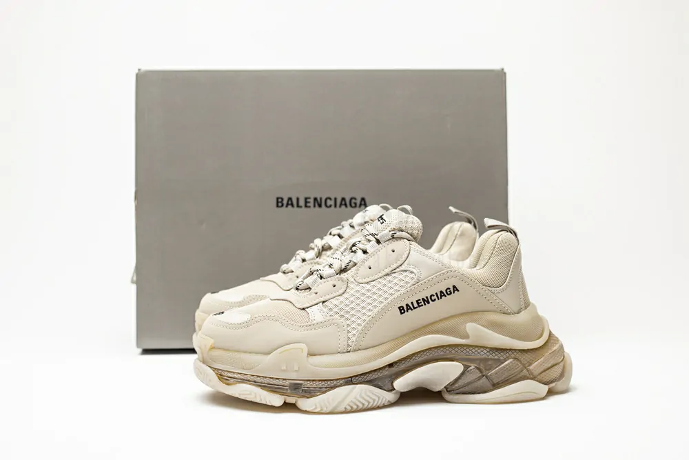 balenciaga triple s trainer 