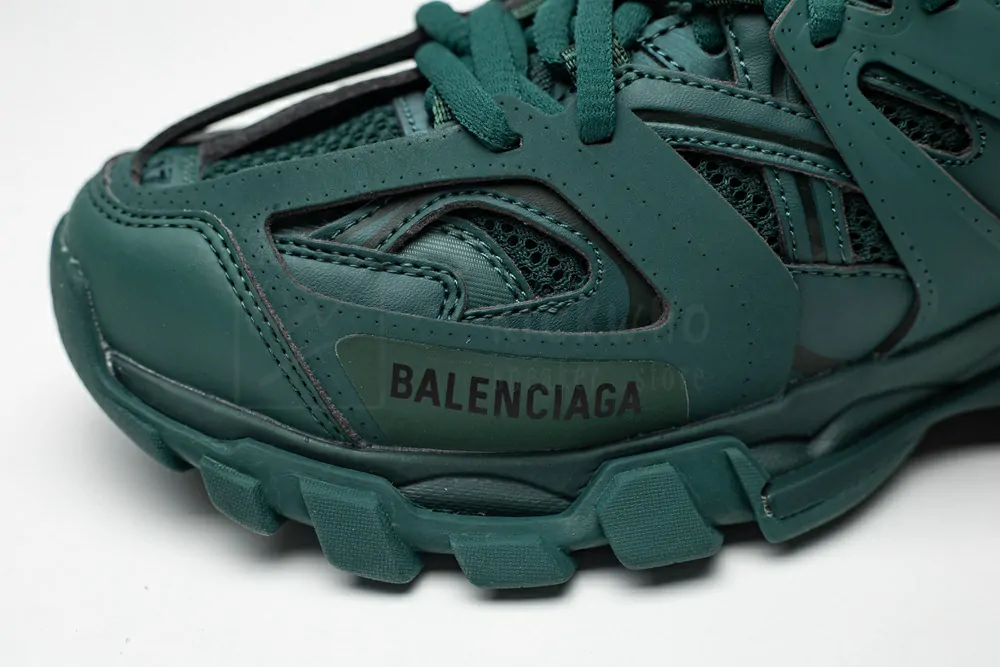 balenciaga track trainer 