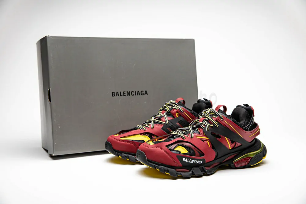 balenciaga track trainer 