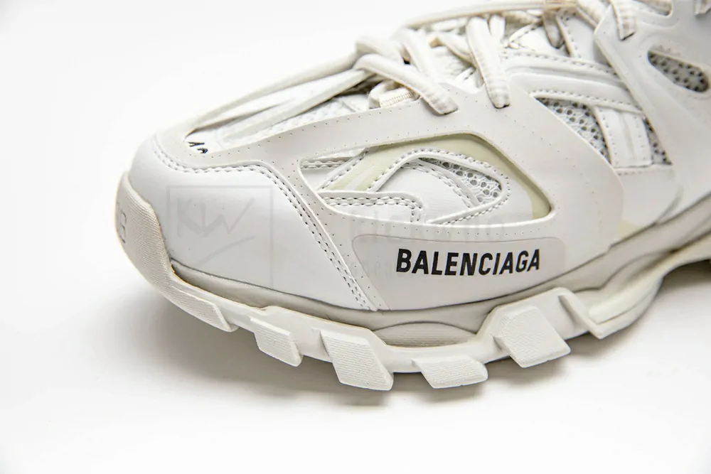 balenciaga track trainer 