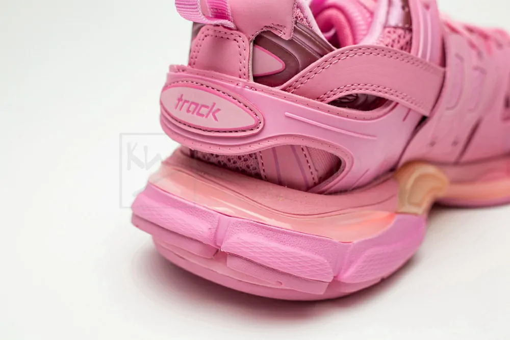 balenciaga track trainer "pink" with led