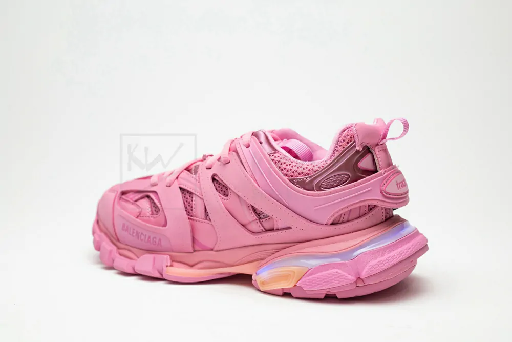 balenciaga track trainer "pink" with led