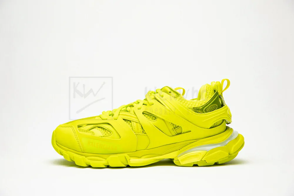 balenciaga track trainer "yellow" with led