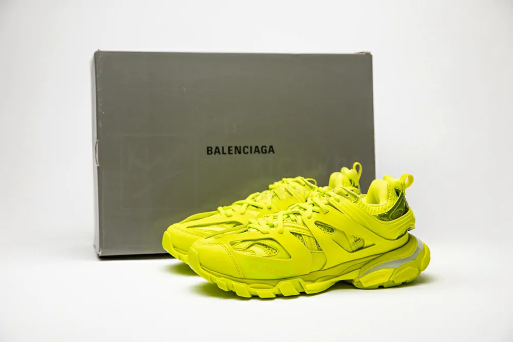 balenciaga track trainer "yellow" with led