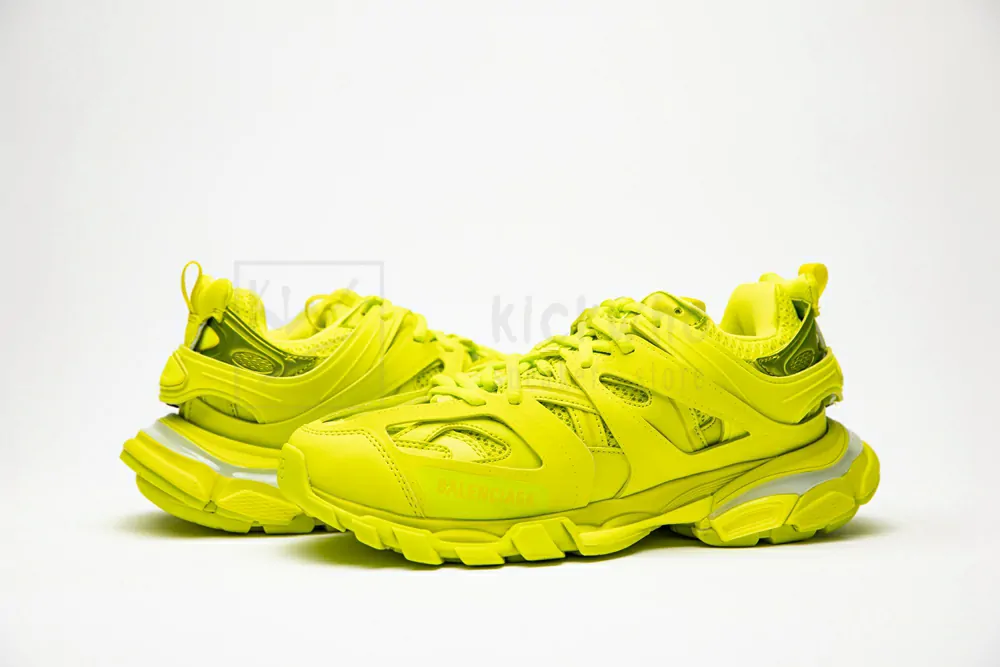 balenciaga track trainer "yellow" with led