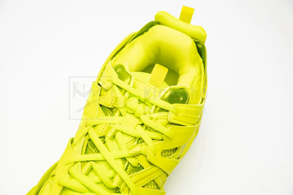 balenciaga track trainer "yellow" with led