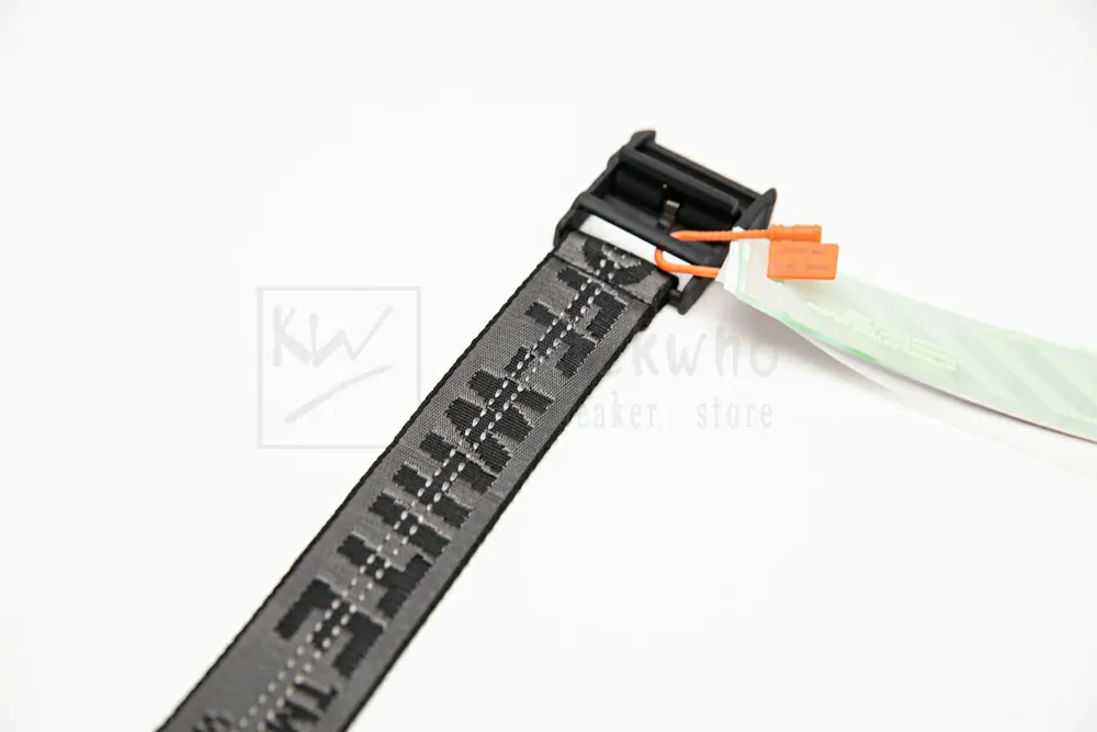 off-white industrial belt grey/black