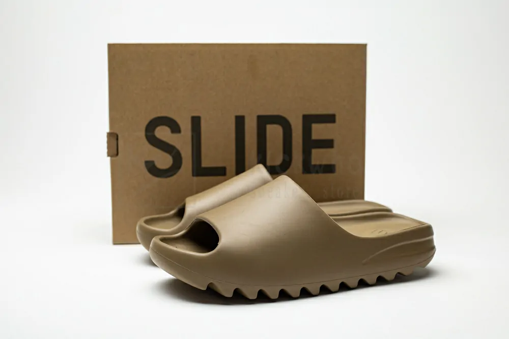 yeezy slides 