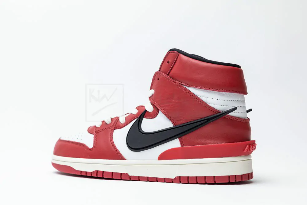 ambush x dunk high "red"