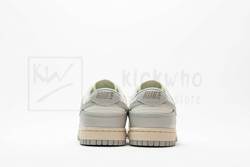 godkiller wmns dunk low 