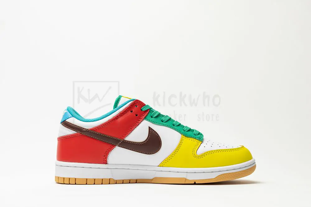 dunk low se 