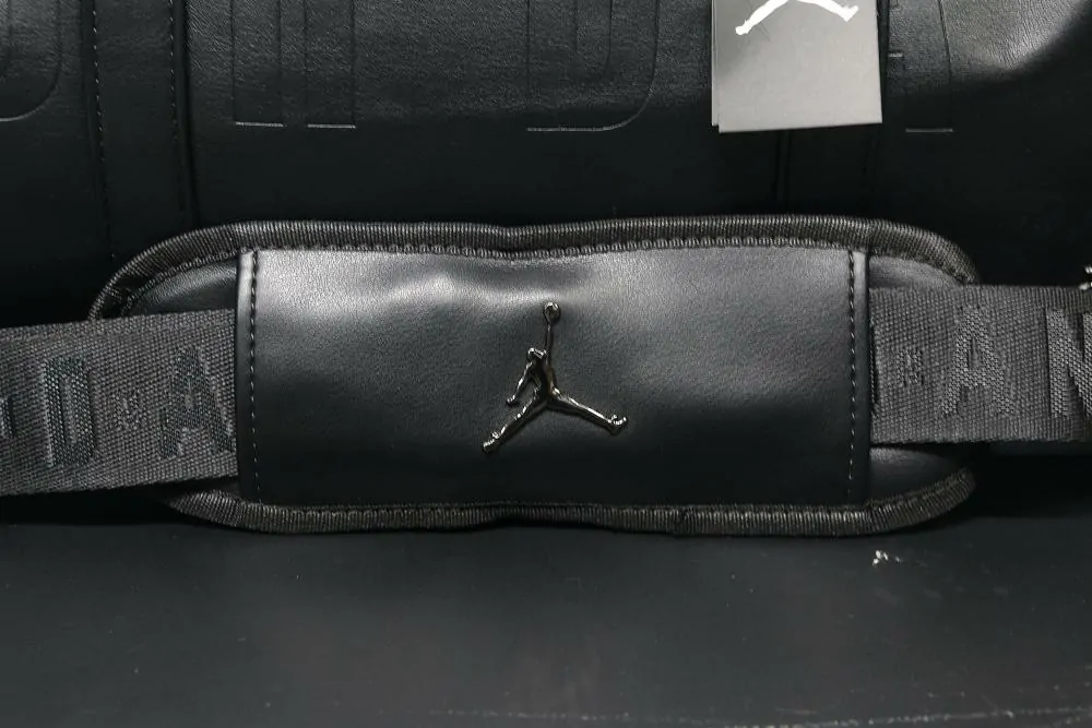 jordan black duffle bag