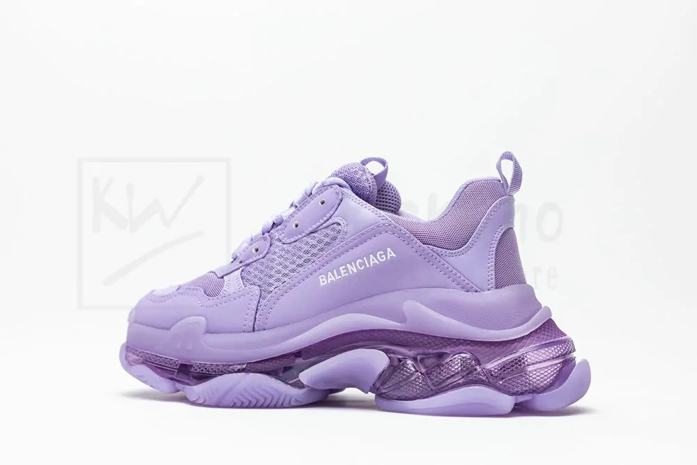 balenciaga wmns triple s sneaker 