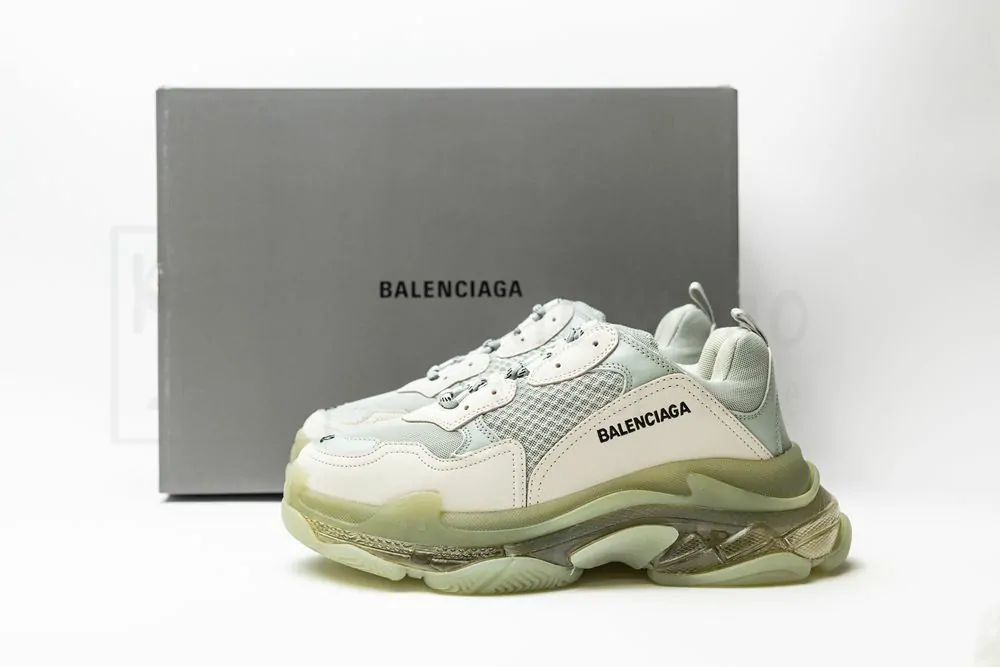 balenciaga wmns triple s 