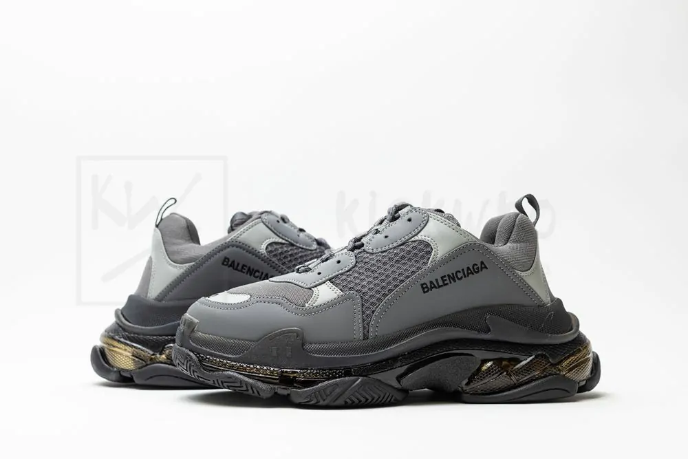 balenciaga triple s sneaker 