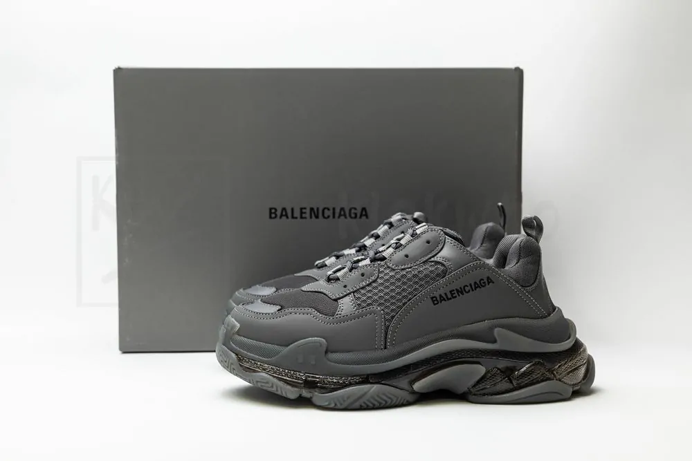 balenciaga triple s sneaker 