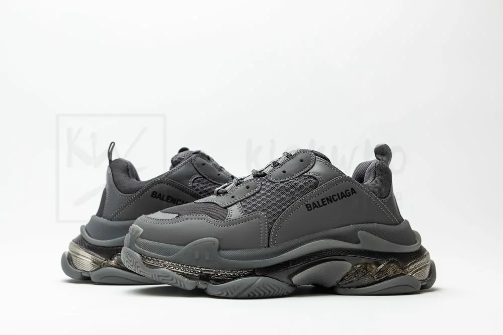 balenciaga triple s sneaker 