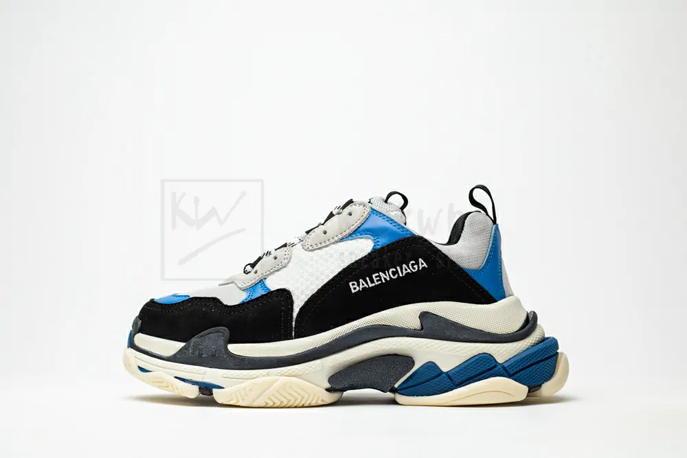 balenciaga triple s sneaker 