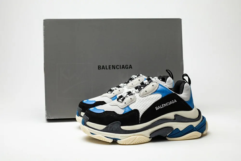 balenciaga triple s sneaker 