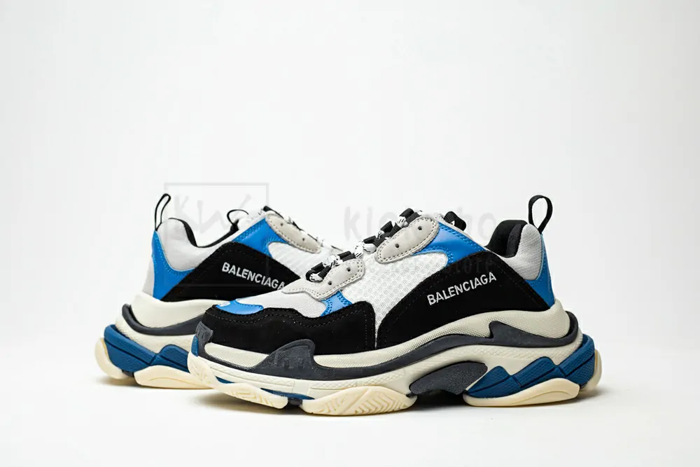 balenciaga triple s sneaker 