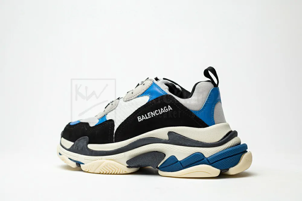 balenciaga triple s sneaker 