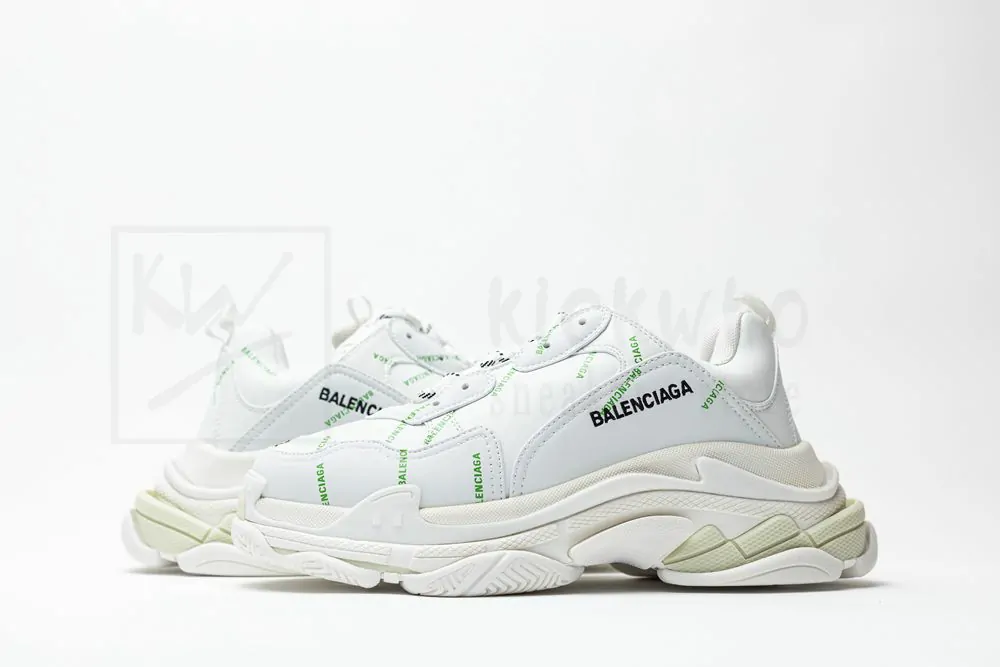 balenciaga wmns triple s sneaker 