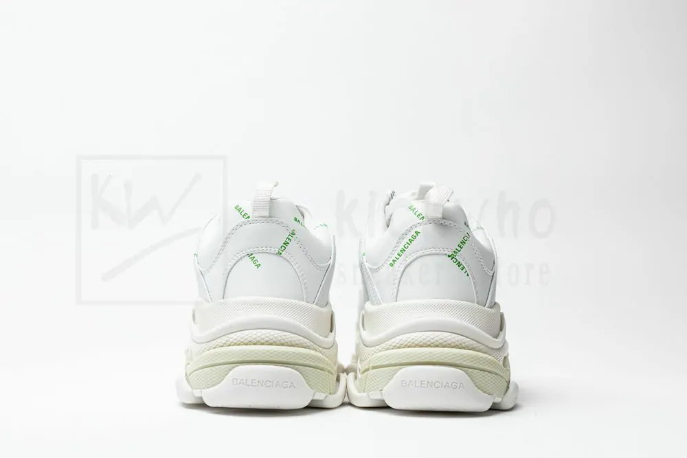 balenciaga wmns triple s sneaker 