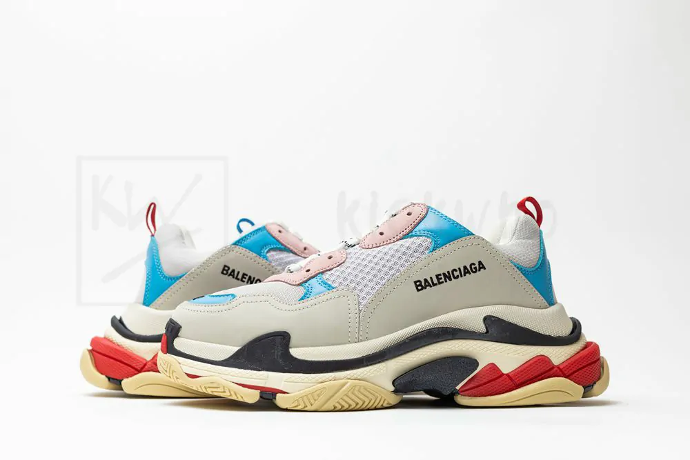 balenciaga wmns triple s 