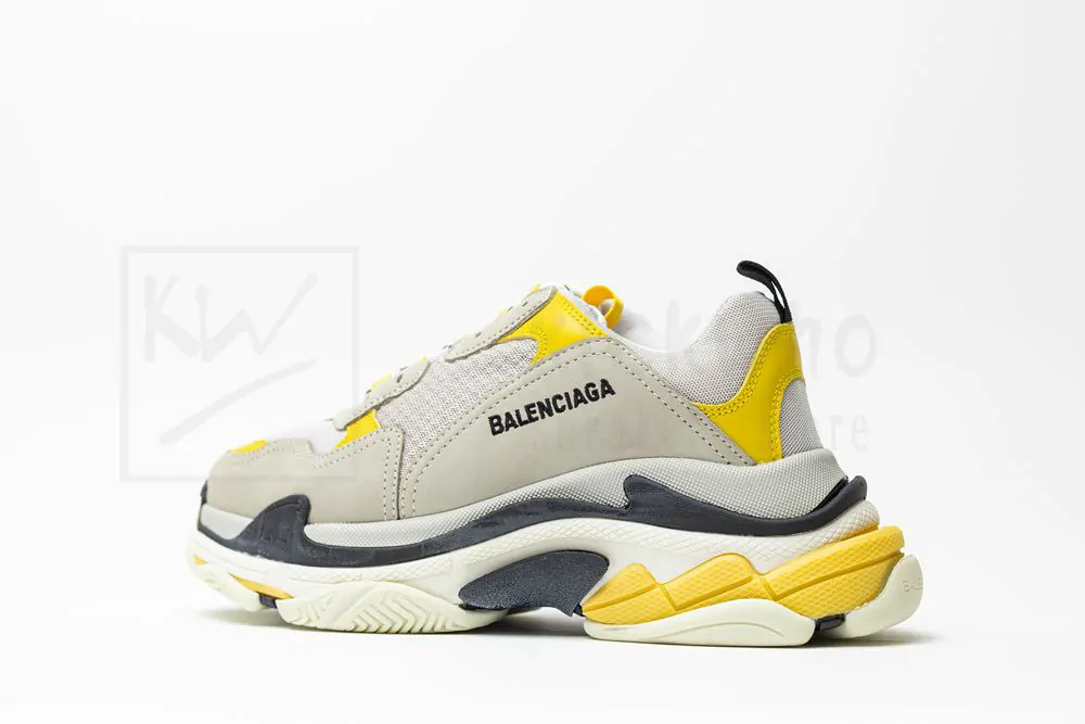 balenciaga wmns triple s trainer 