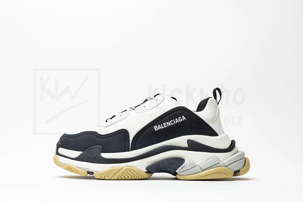 balenciaga triple s sneaker 