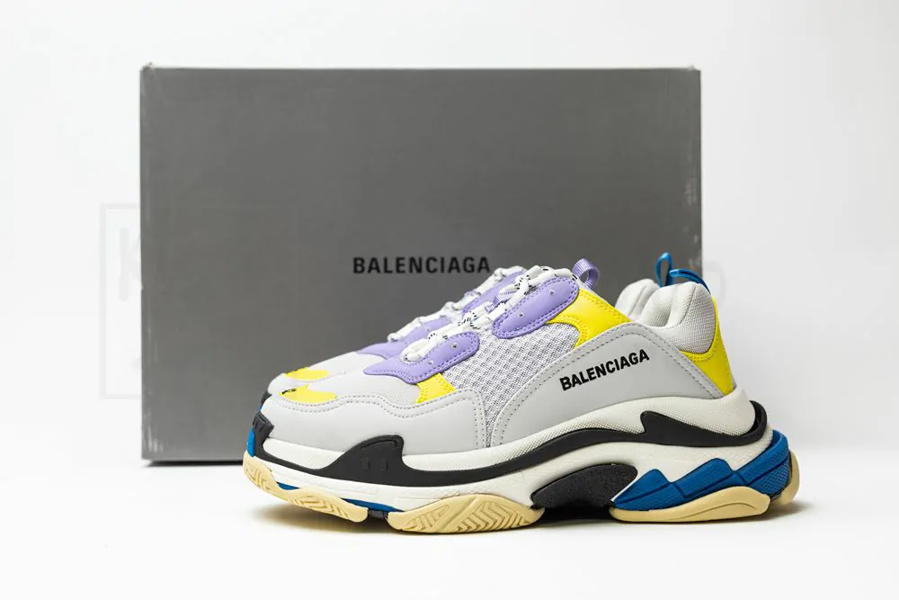 balenciaga wmns triple s 