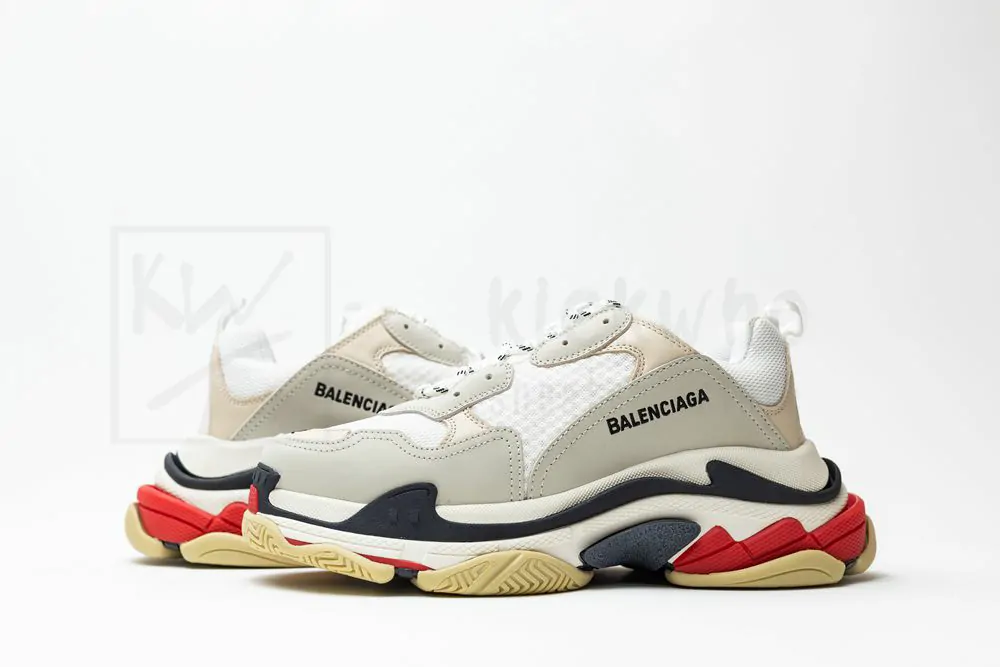 balenciaga wmns triple s 