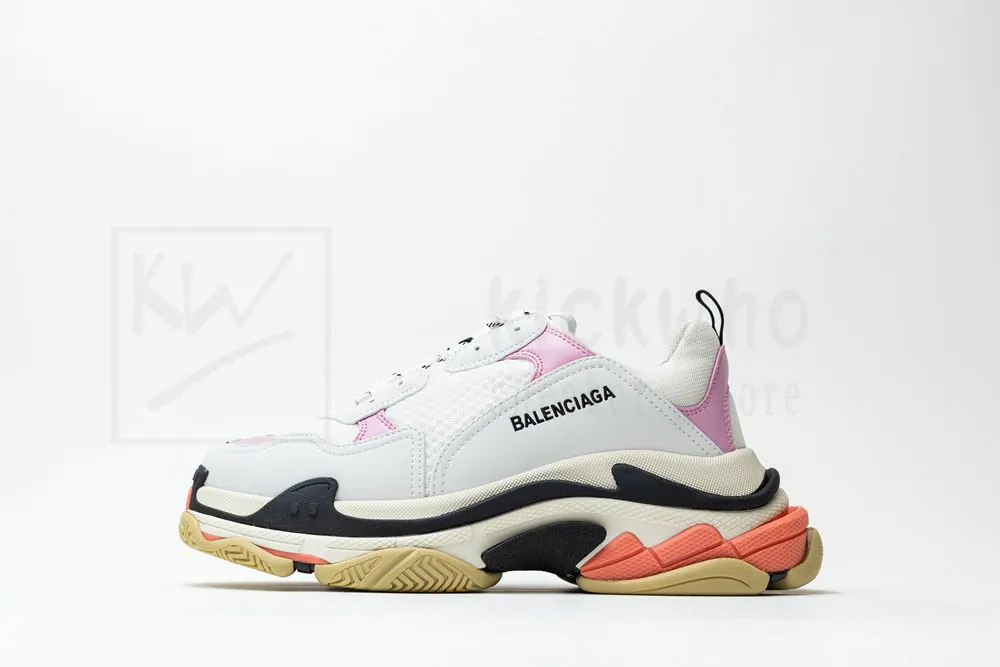 balenciaga wmns triple s 