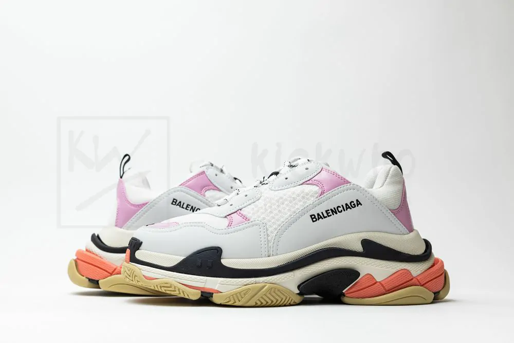 balenciaga wmns triple s 