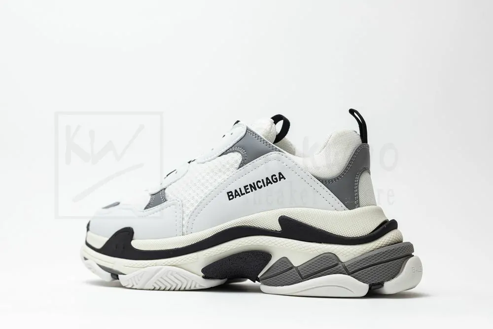 balenciaga wmns triple s 