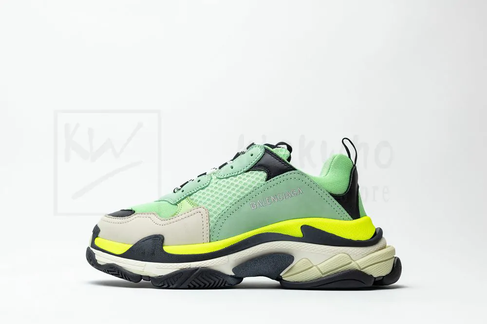 balenciaga triple s sneaker 