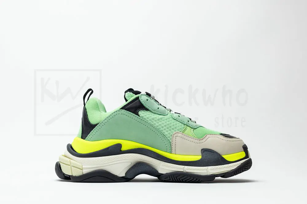 balenciaga triple s sneaker 