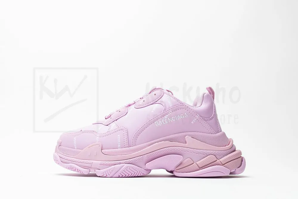 balenciaga wmns triple s sneaker 