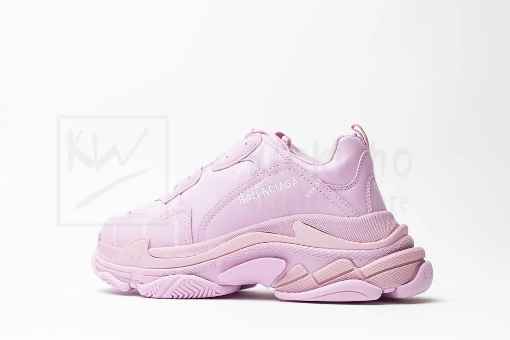 balenciaga wmns triple s sneaker 