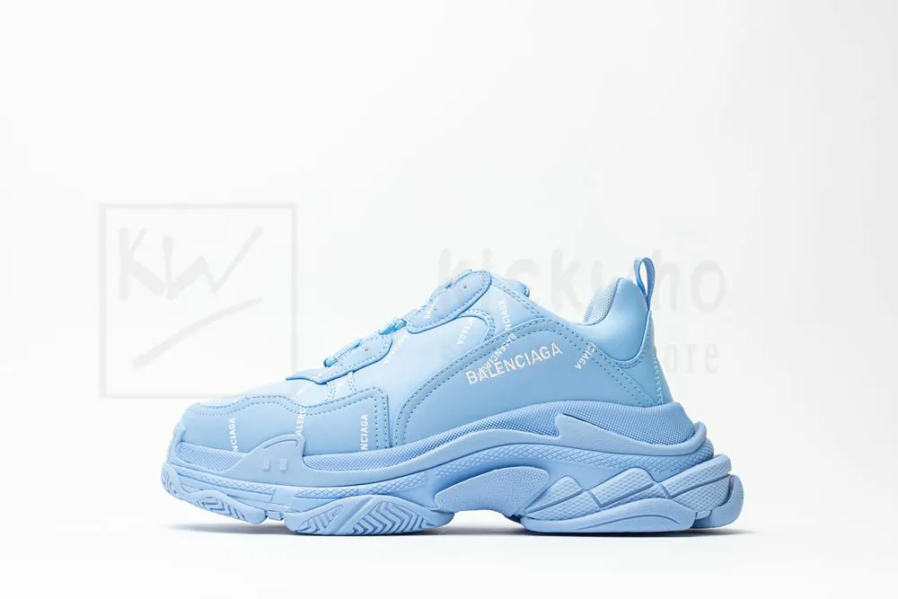 balenciaga wmns triple s sneaker 